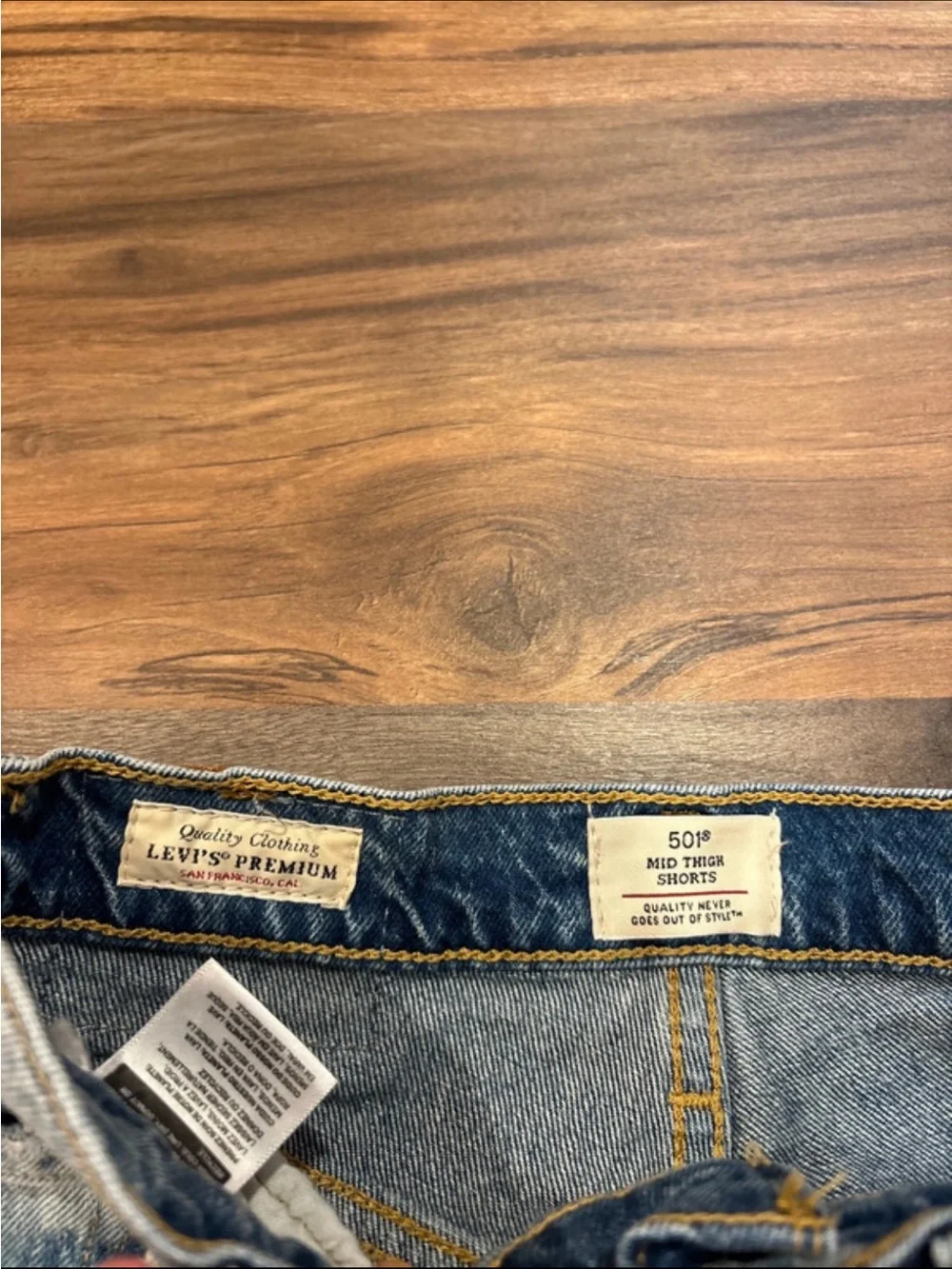 Levi 501 Mid Thigh Shorts